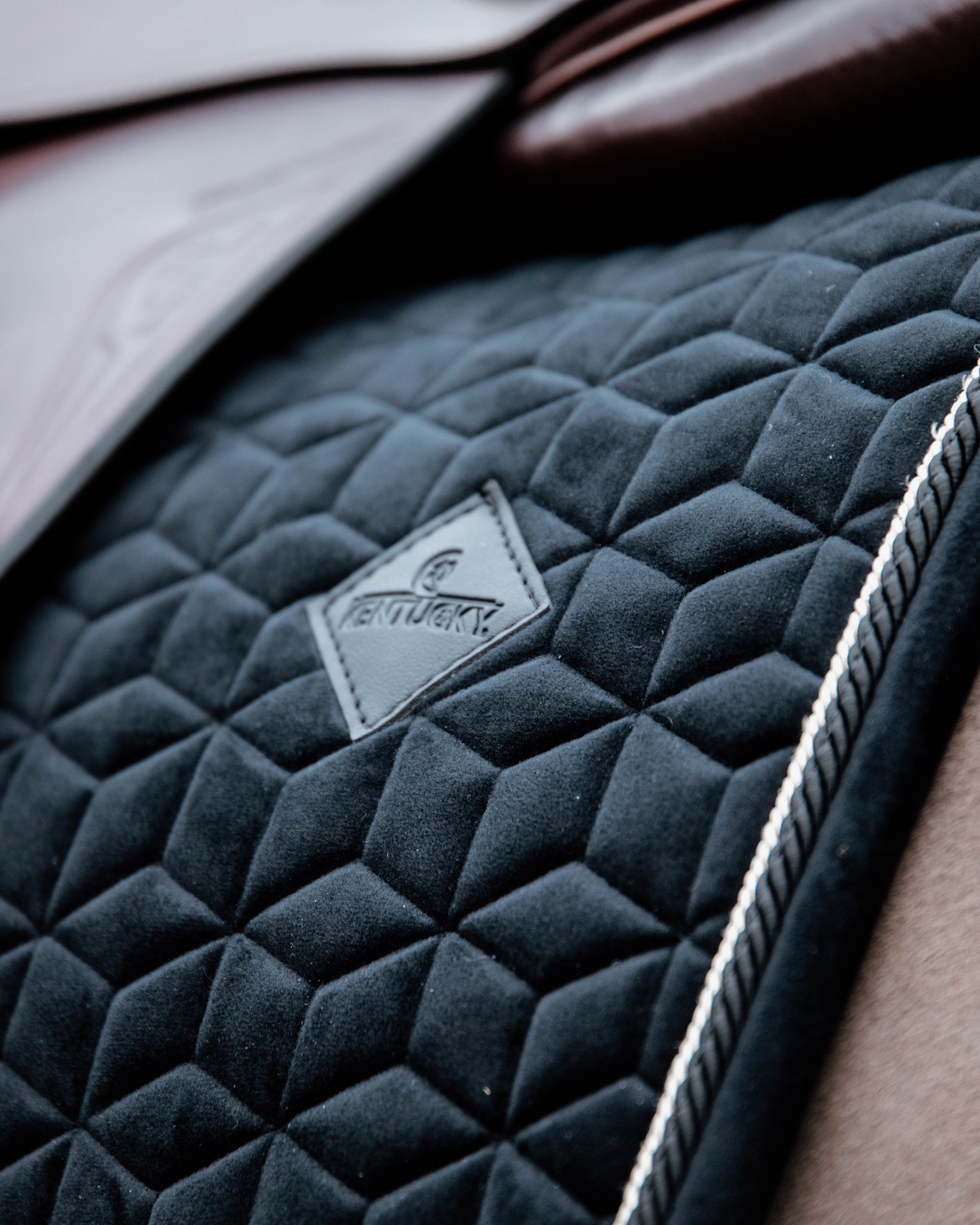 Dressage saddle pad Basic Velvet