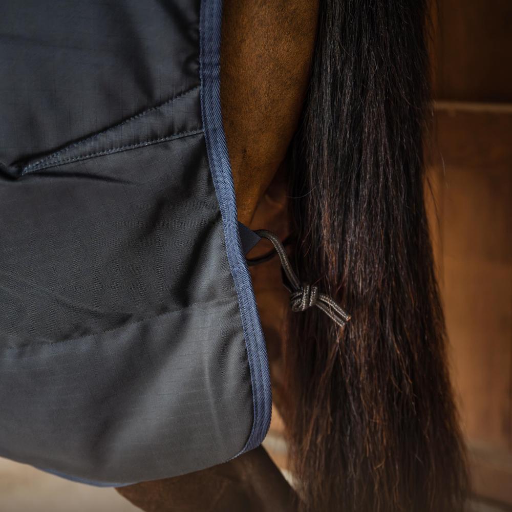 Stalldecke Classic mit Halsteil 200 g