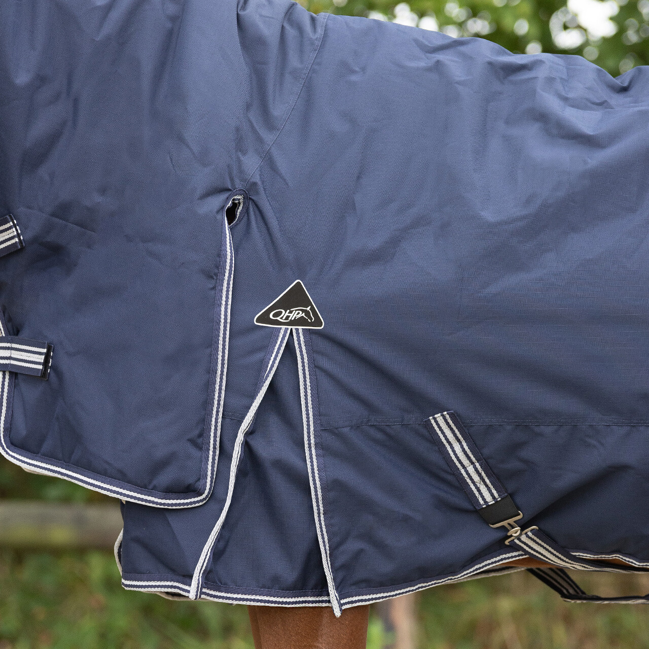 Outdoor blanket fixed neck 300gr