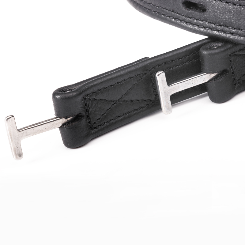 Dressage stirrup leathers oiled