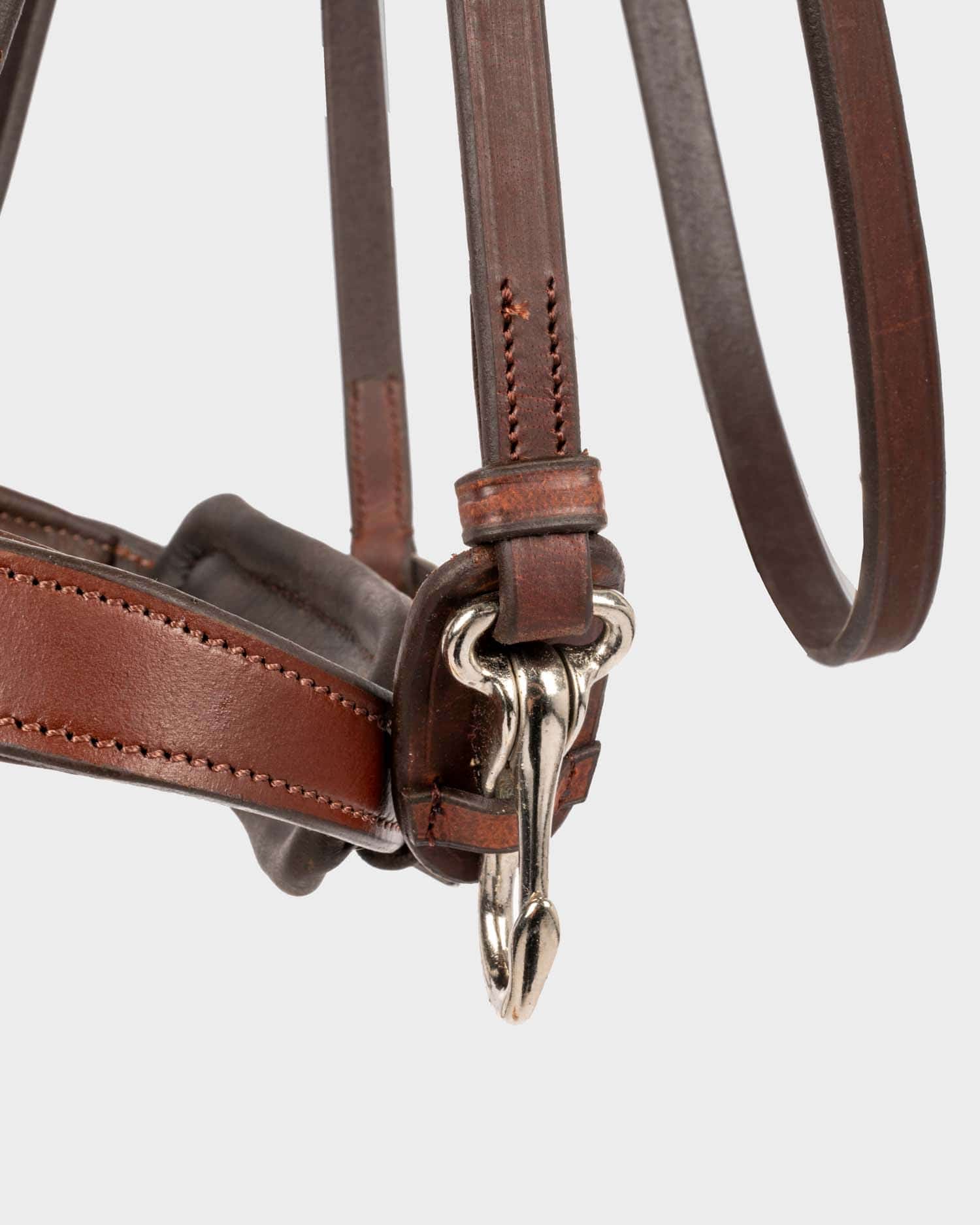 Snaffle oiled leather "Everyday" close-comb.