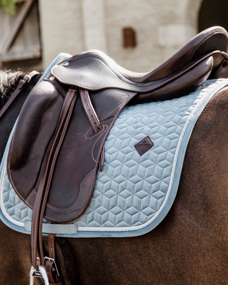 Velvet dressage saddle pad