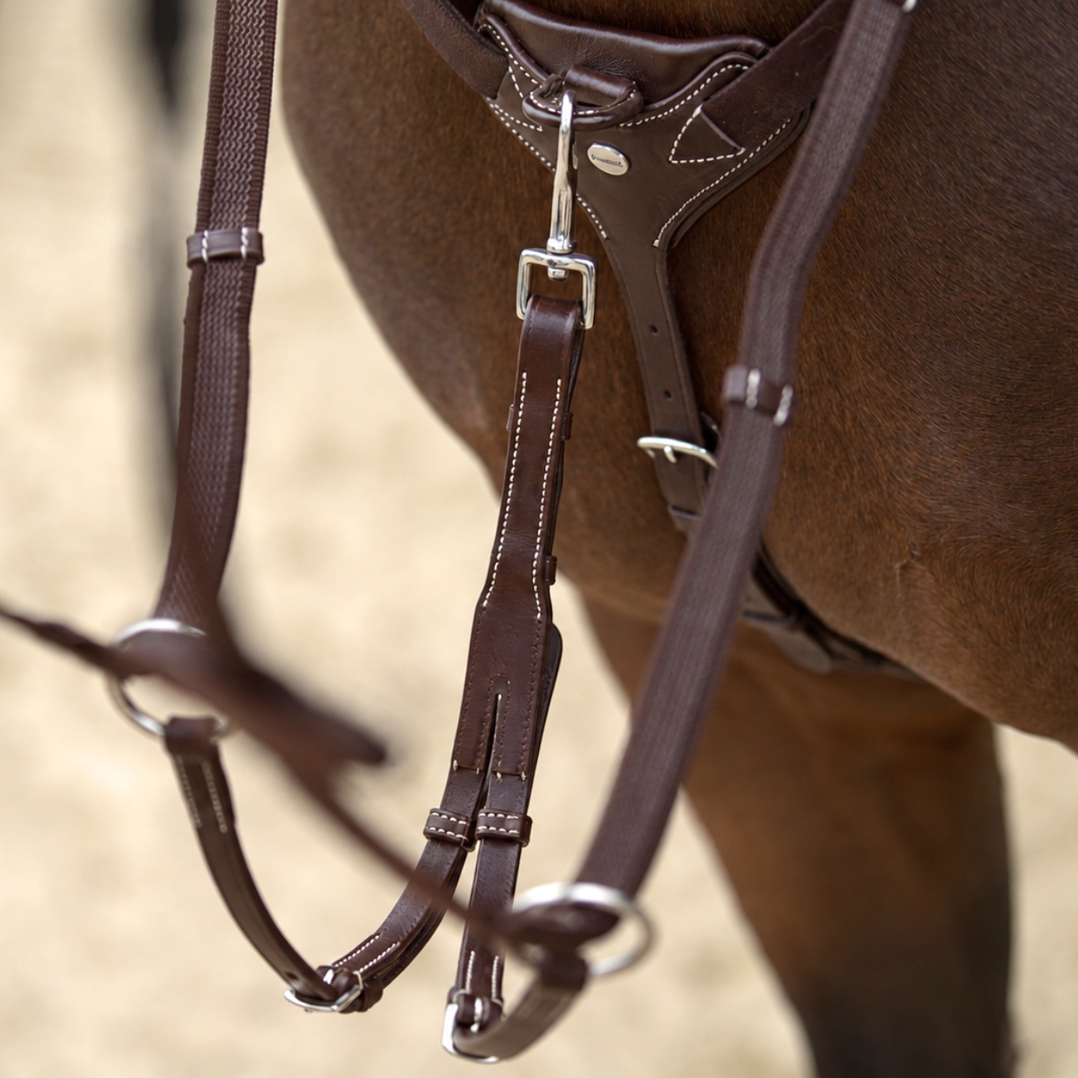 Breastplate "Bianca" 5-pt. with elastic