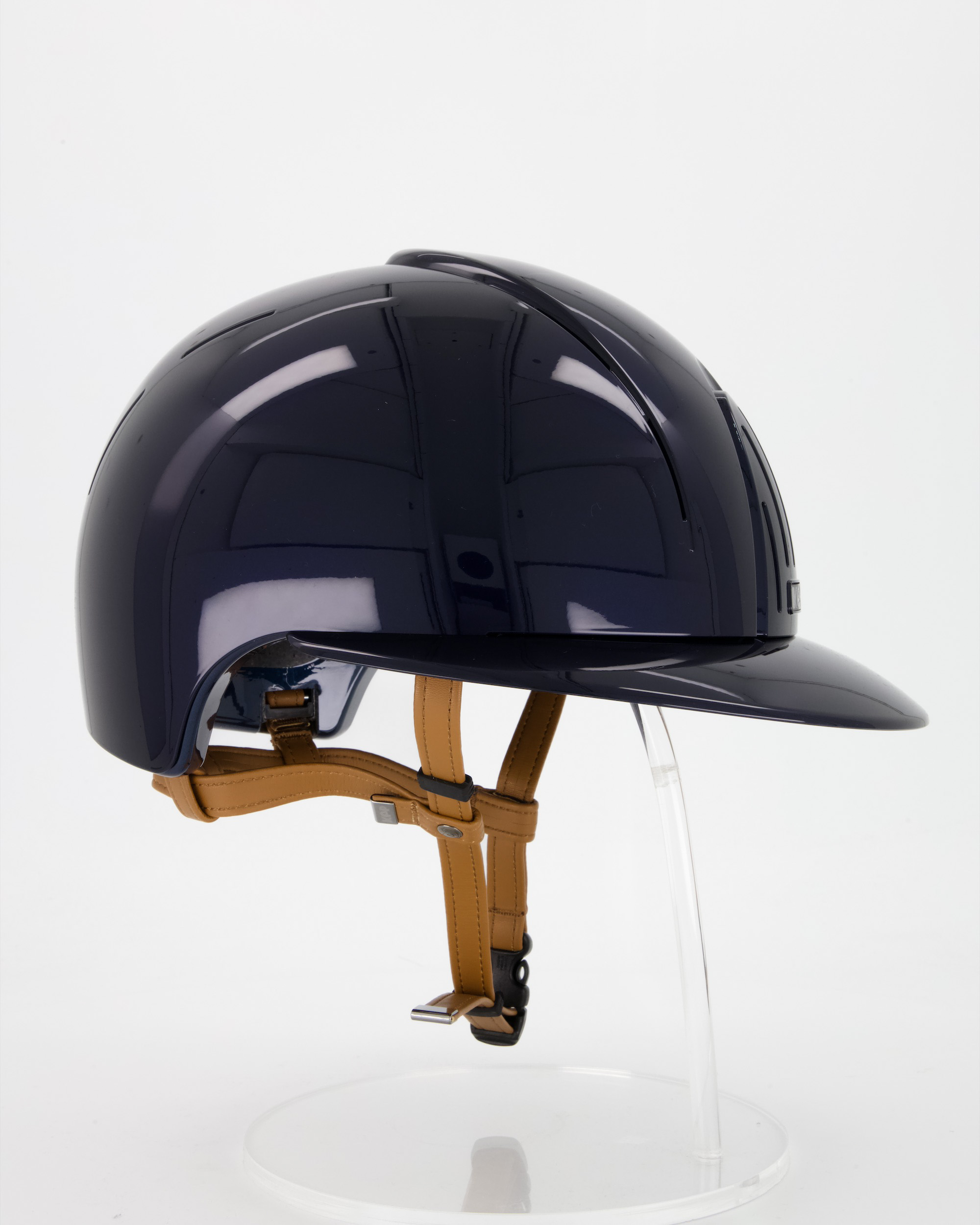 Reithelm Smart Nova Polish Polo mit beigen Kinnriemen