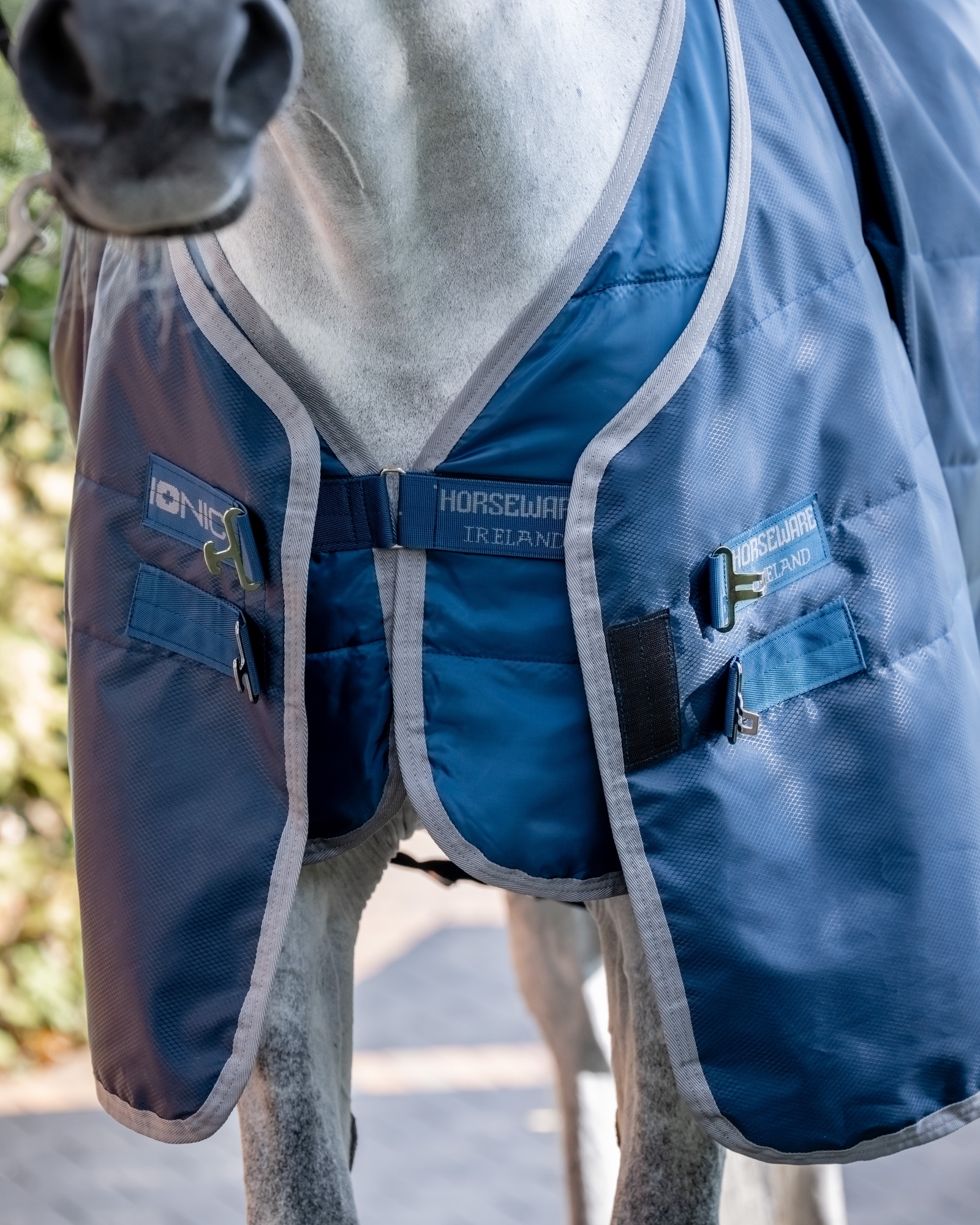 Liner Ionic Therapy 50g in imperial blue