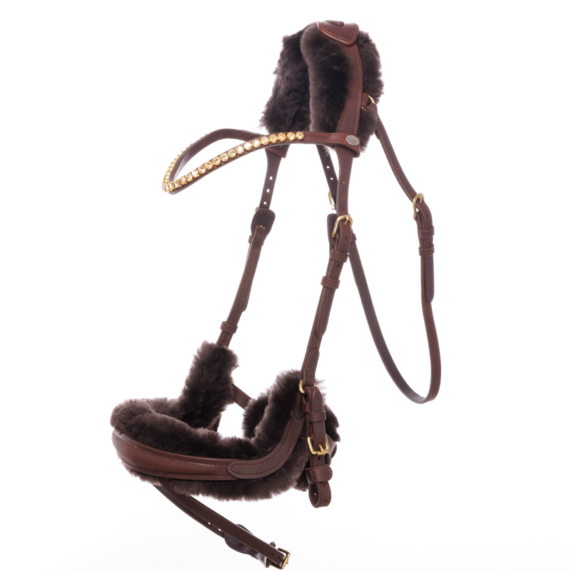 Caliano Via" lambskin cushion set