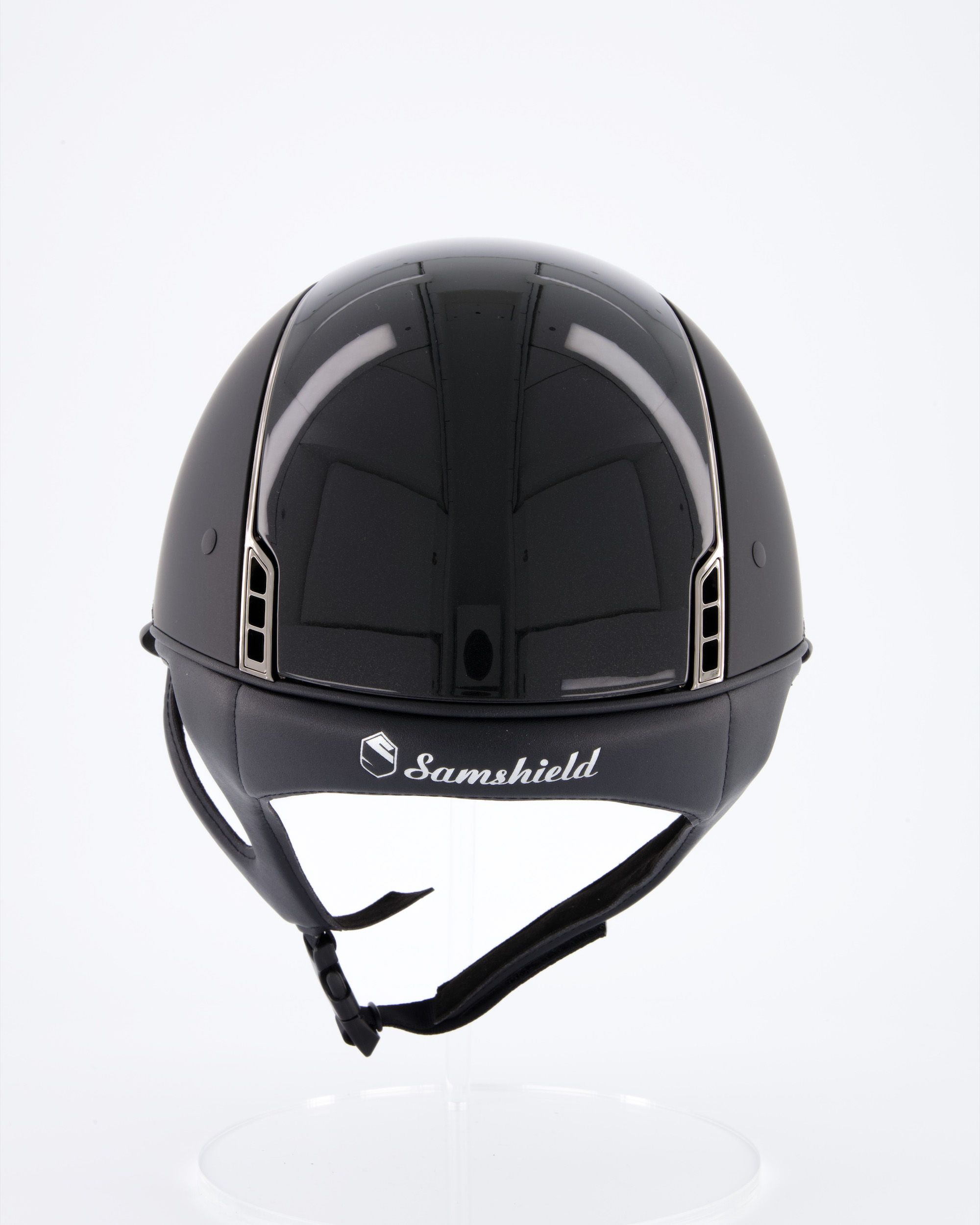 Miss Shield Shadowmatt Black, Top Shadow Glossy Metallic Black, Frontal Band Crystal Fabric Swarovski Black, Trim Chrome Black, Blason Chrome Black