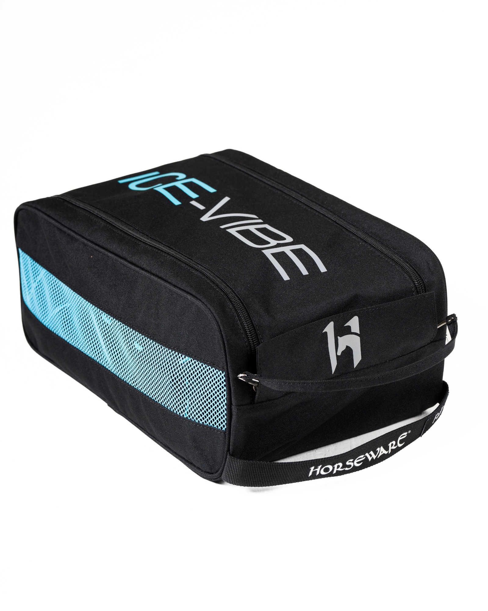 Ice-Vibe Boot 2.0 cooling gaiters in black/aqua