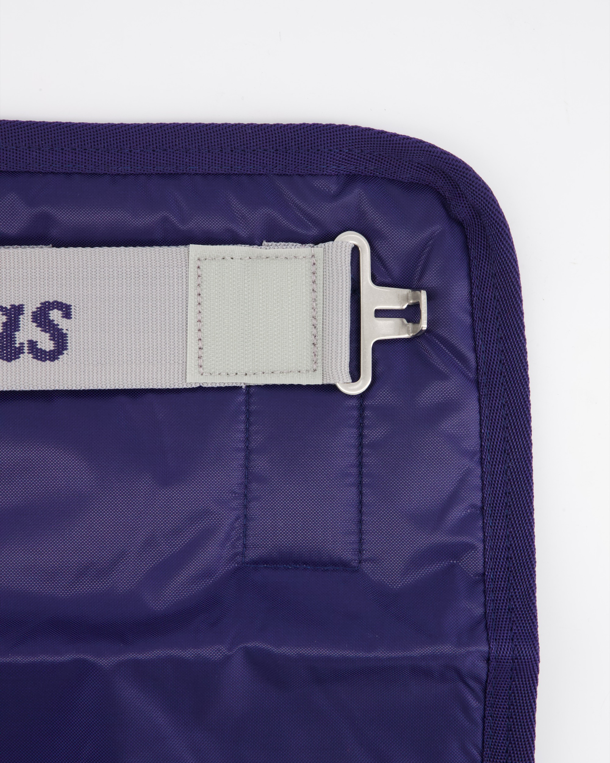Chest extender standard in navy