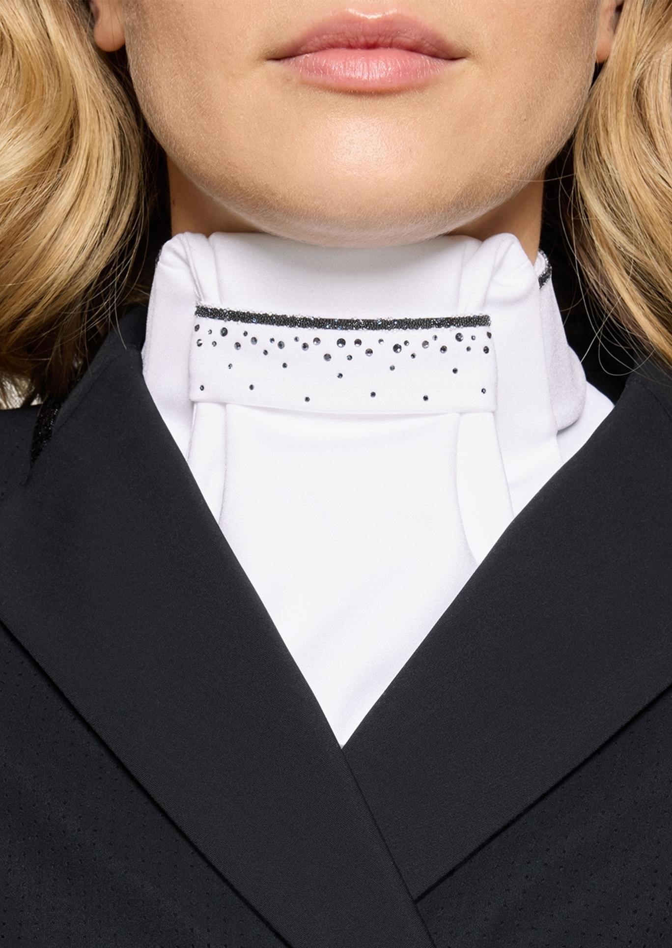 Plastron Crystal Fabric