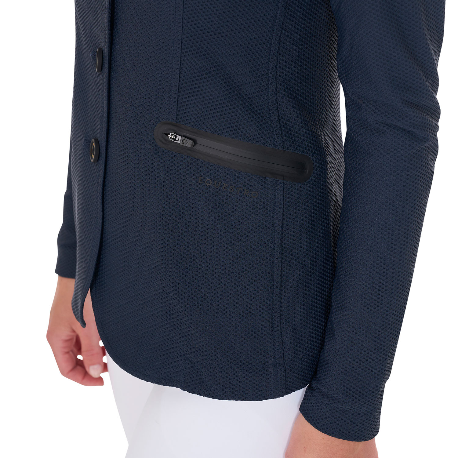 Turnierjacket für Damen mit vier Knöpfen aus perforiertem Stoff