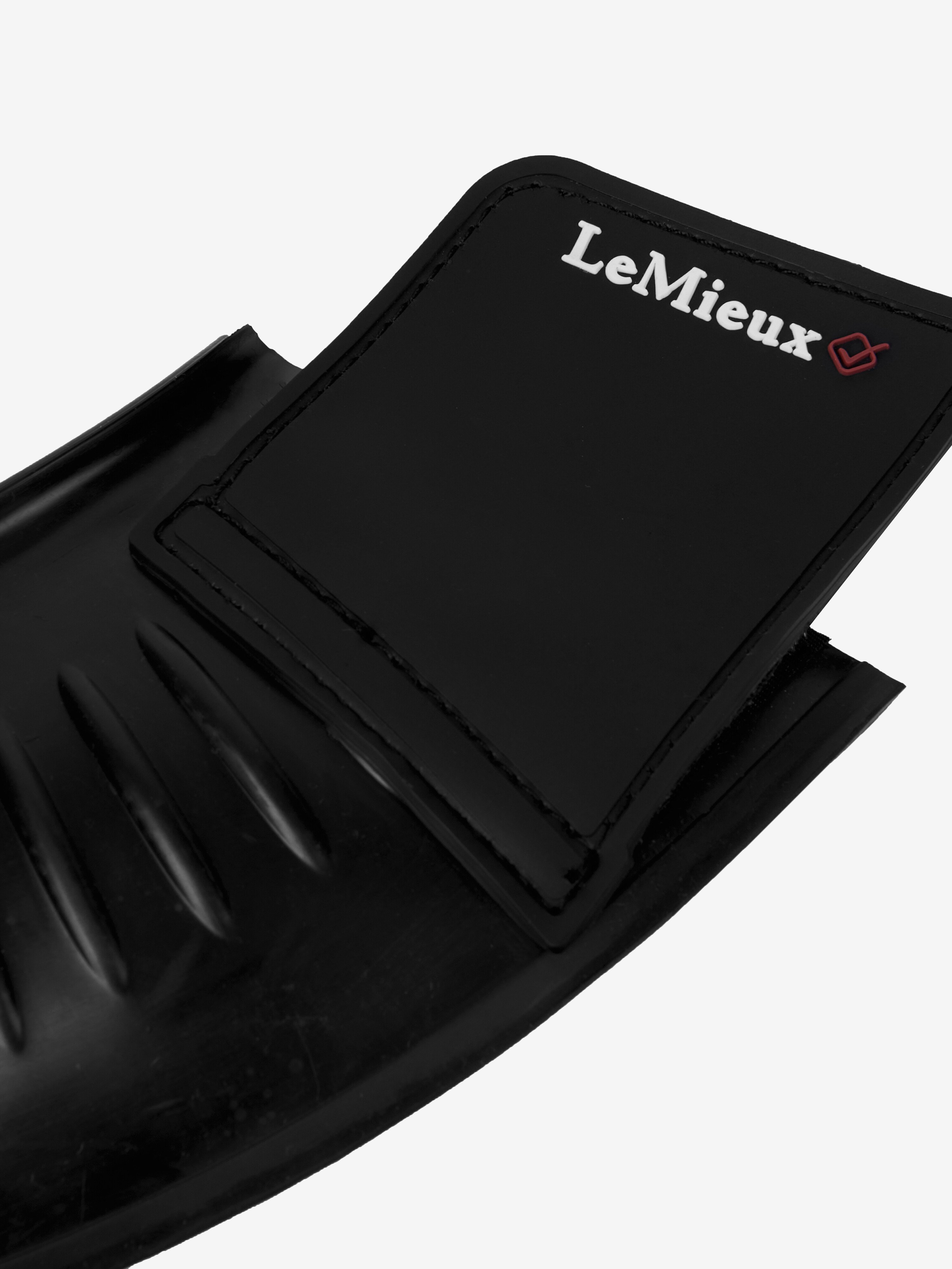 Rubber overreach boots