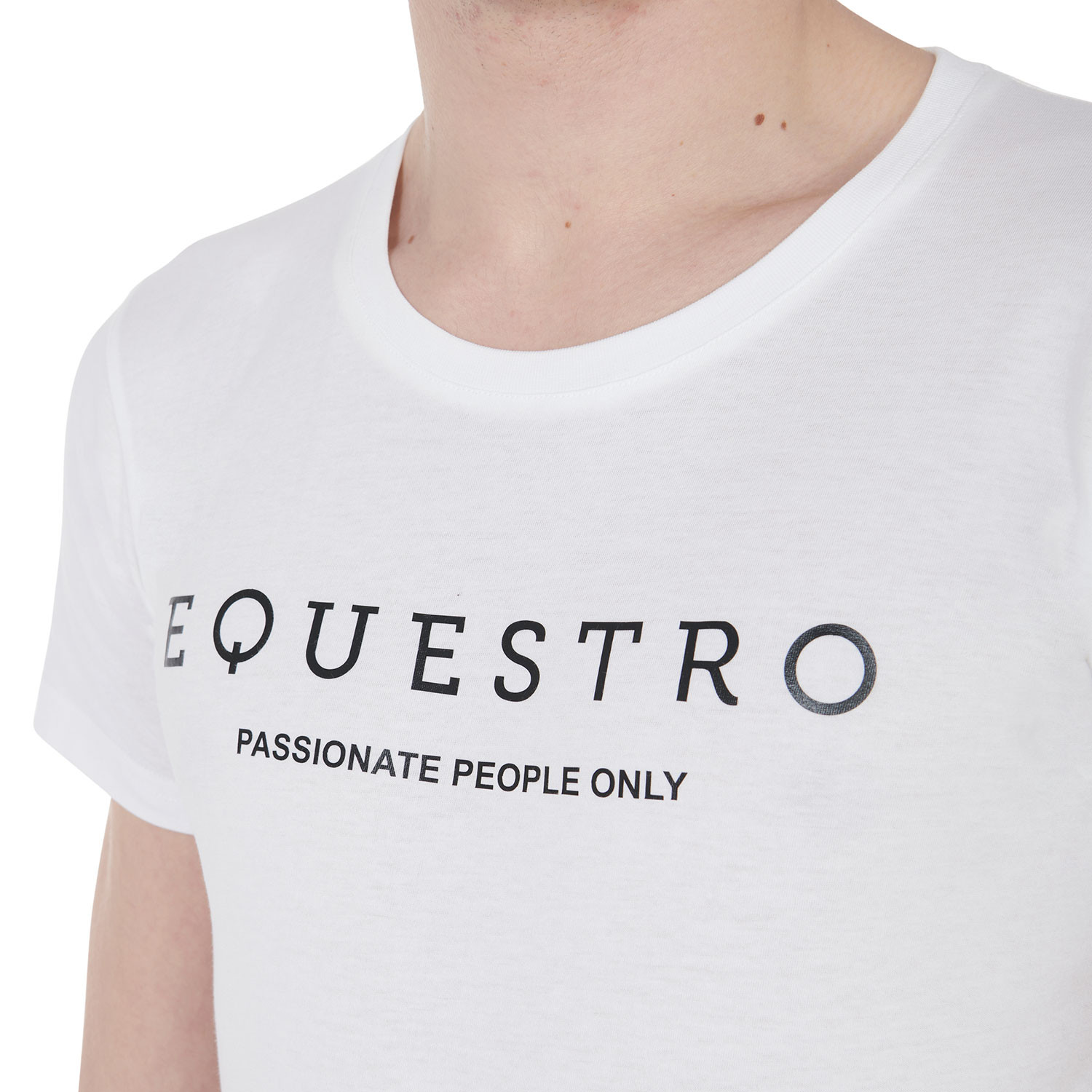 Slim-Fit T-Shirt mit kontrastierendem Schriftzug