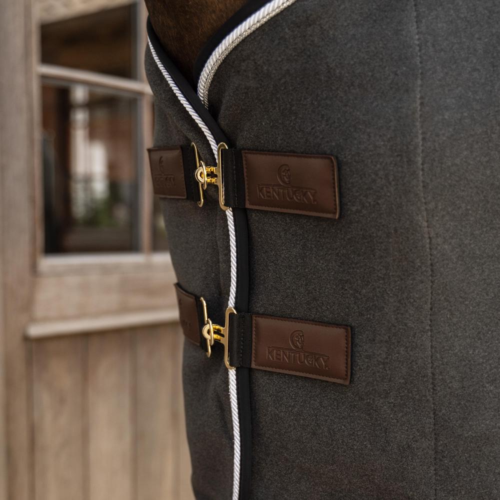 Abschwitzdecke Show Vegan Wool