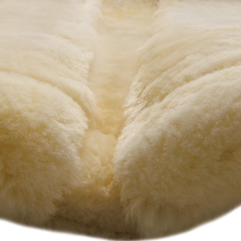 Saddle pad - lambskin