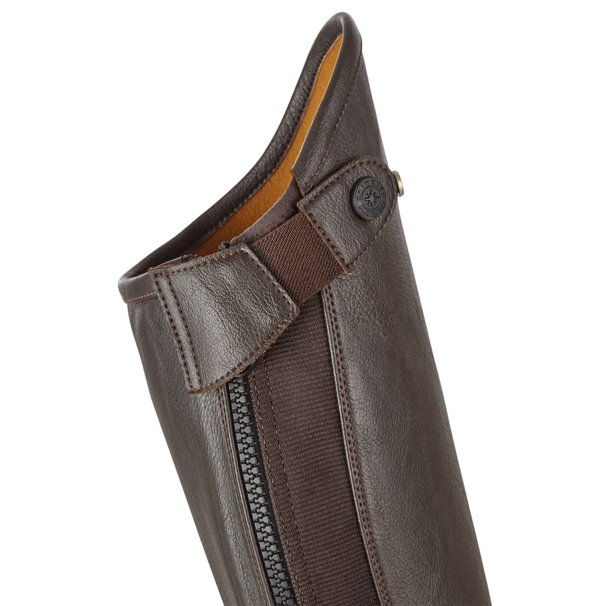 Chaps Soft Chap Comfort Back Zip in brown