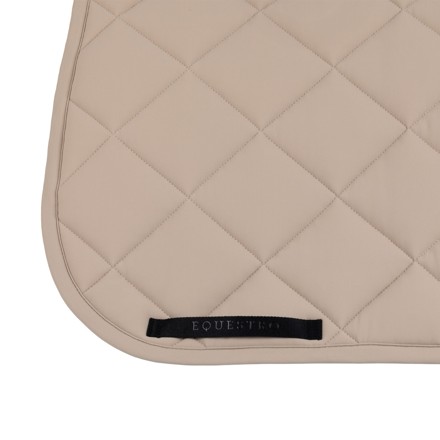 Dressurschabracke mit Rautensteppung und gesticktem Logo