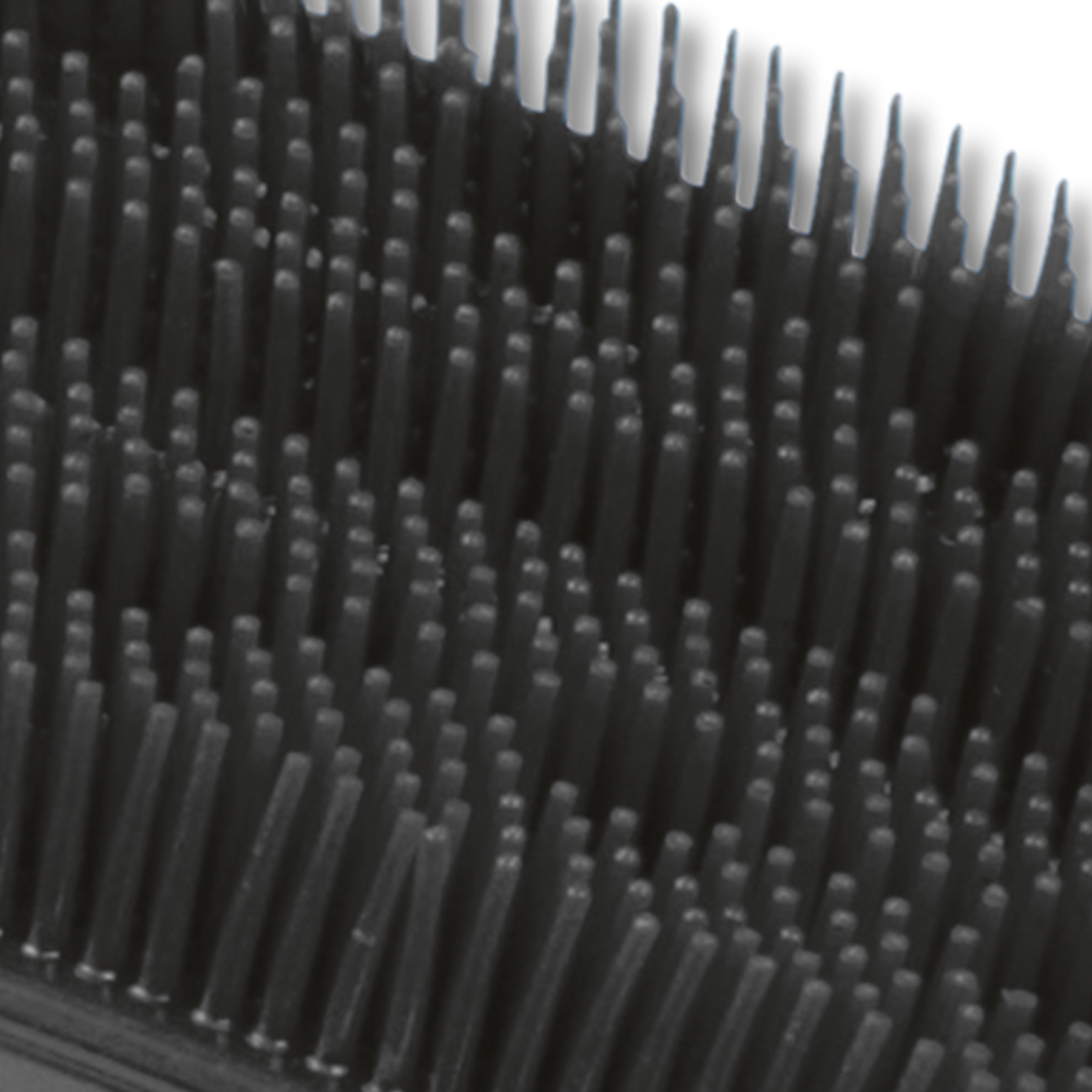 Plastik-Nadelstriegel, schwarz