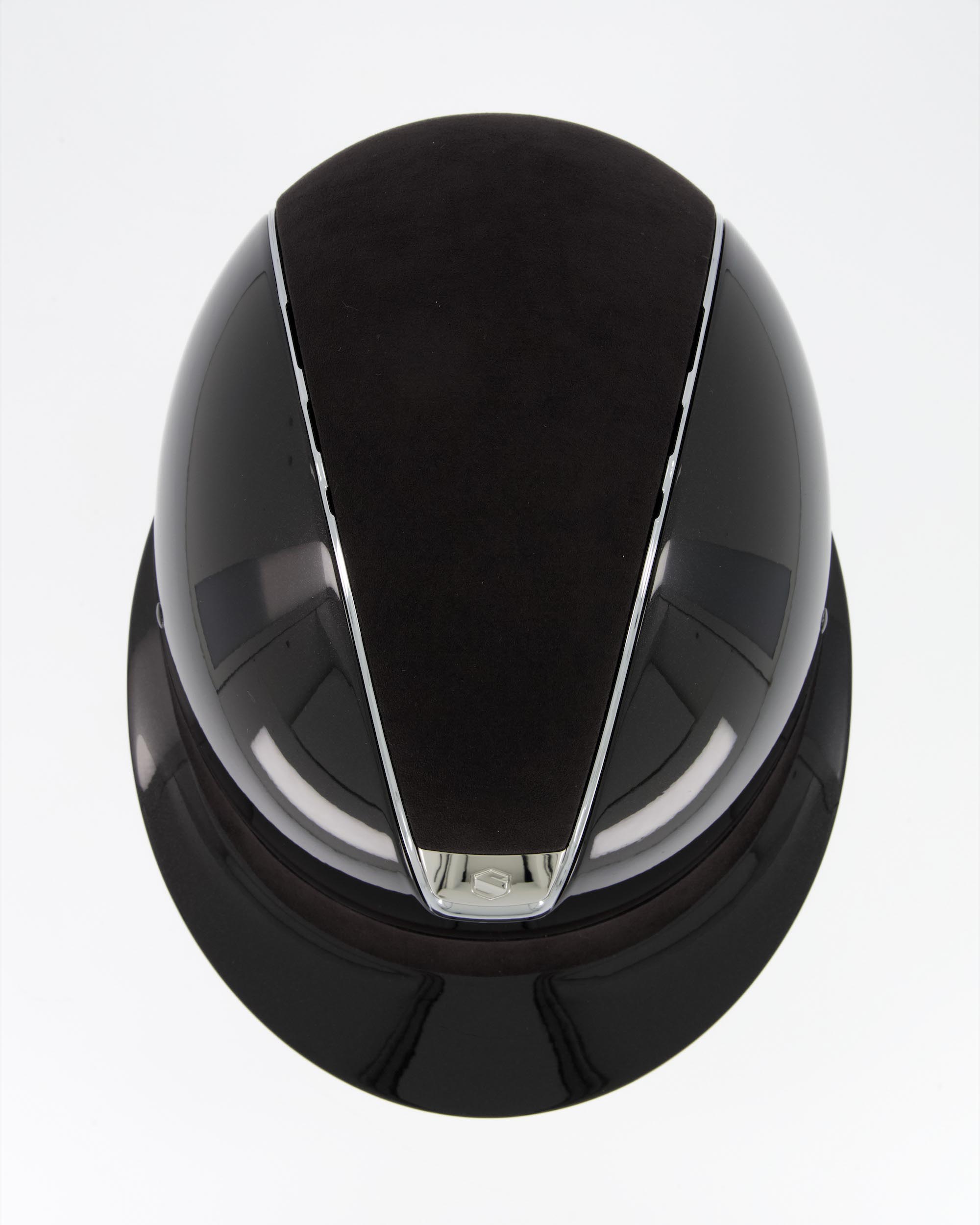 Riding helmet Miss Shield Shadowglossy Black, Top Alcantara Black, Frontalband Alcantara Black, Trim Chrome Silver, Blason Chrome Silver in black