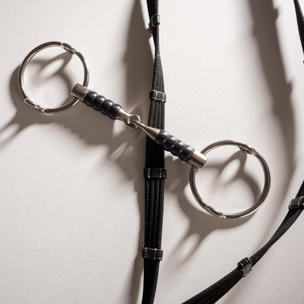 Filet gag cuir avec anneau libre et simple brisure avec Cherry Roller Sweet Iron