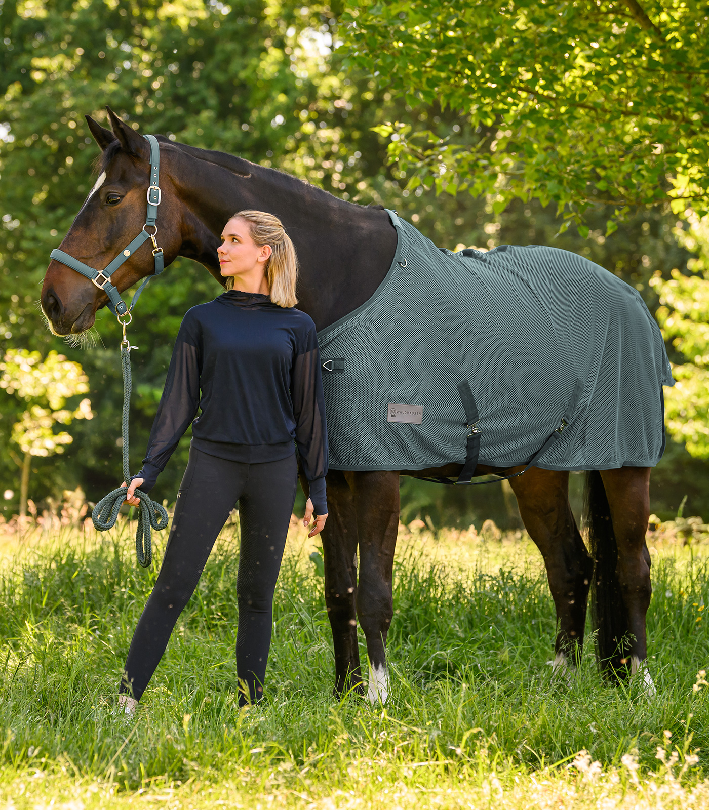Fly rug Comfort cross surcingles