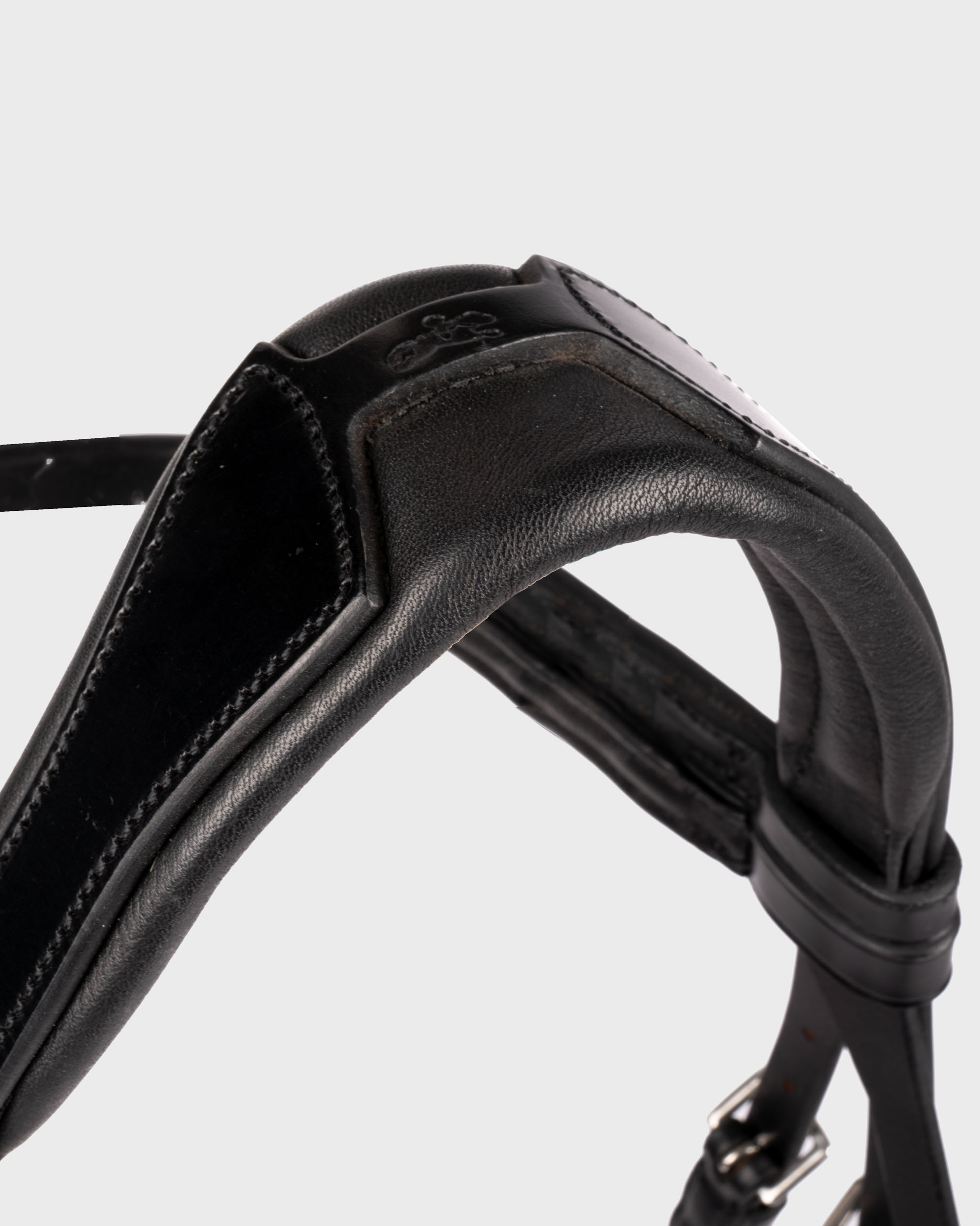 Anatomische Trense Seattle in black patent/silver mit Lack