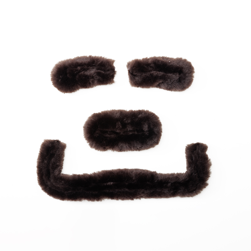 Caliano Via" lambskin cushion set