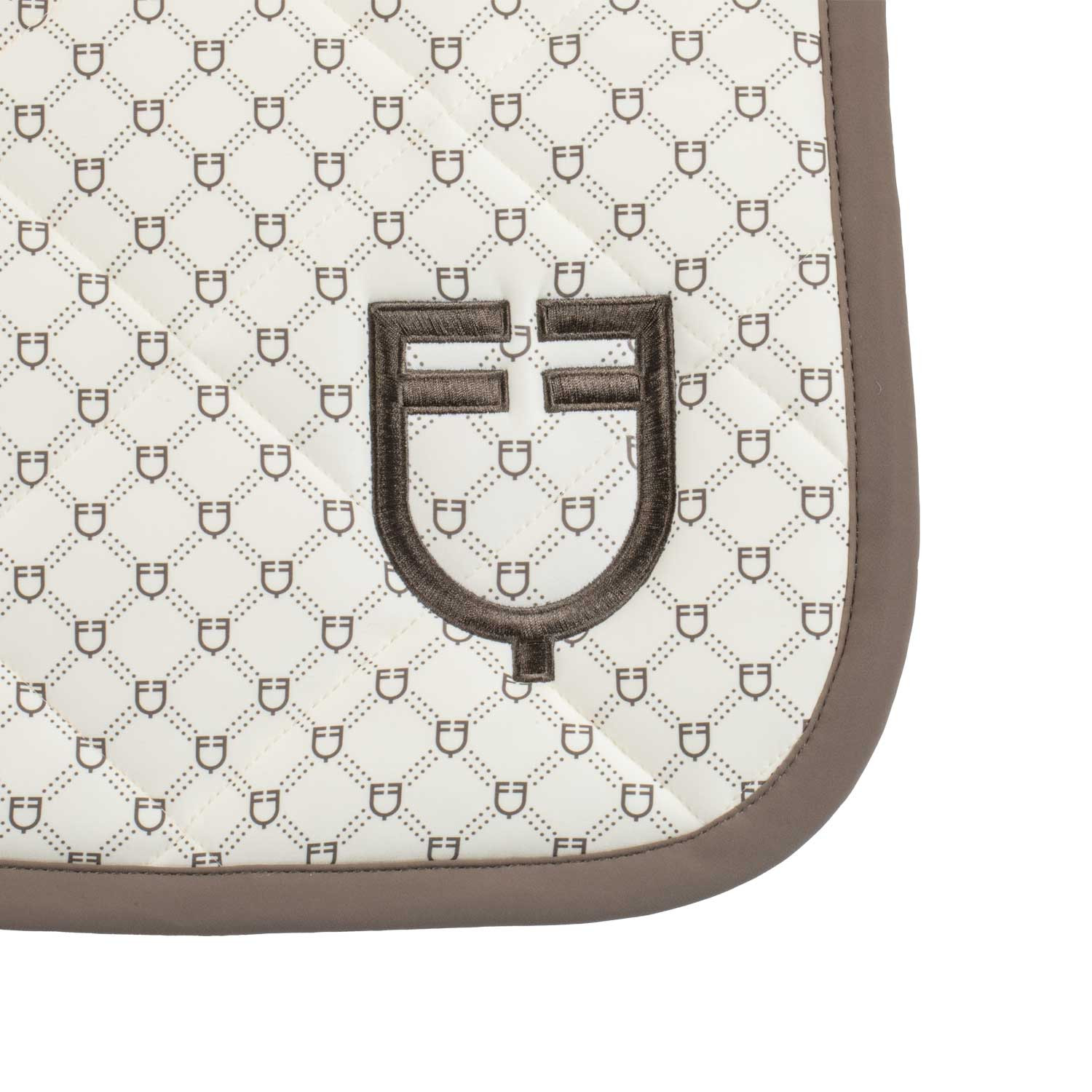 Dressurschabracke mit Monogramm-Print