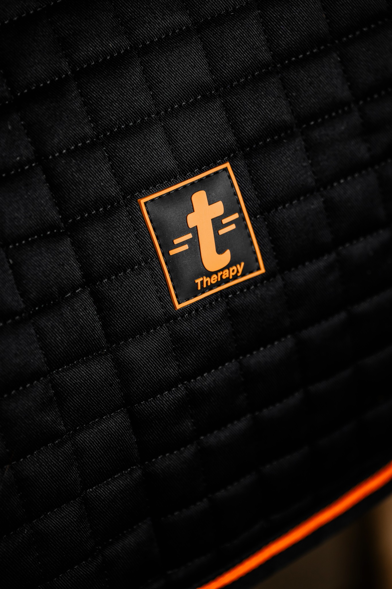 Springschabracke Therapy Limited Edition in Navy/Orange