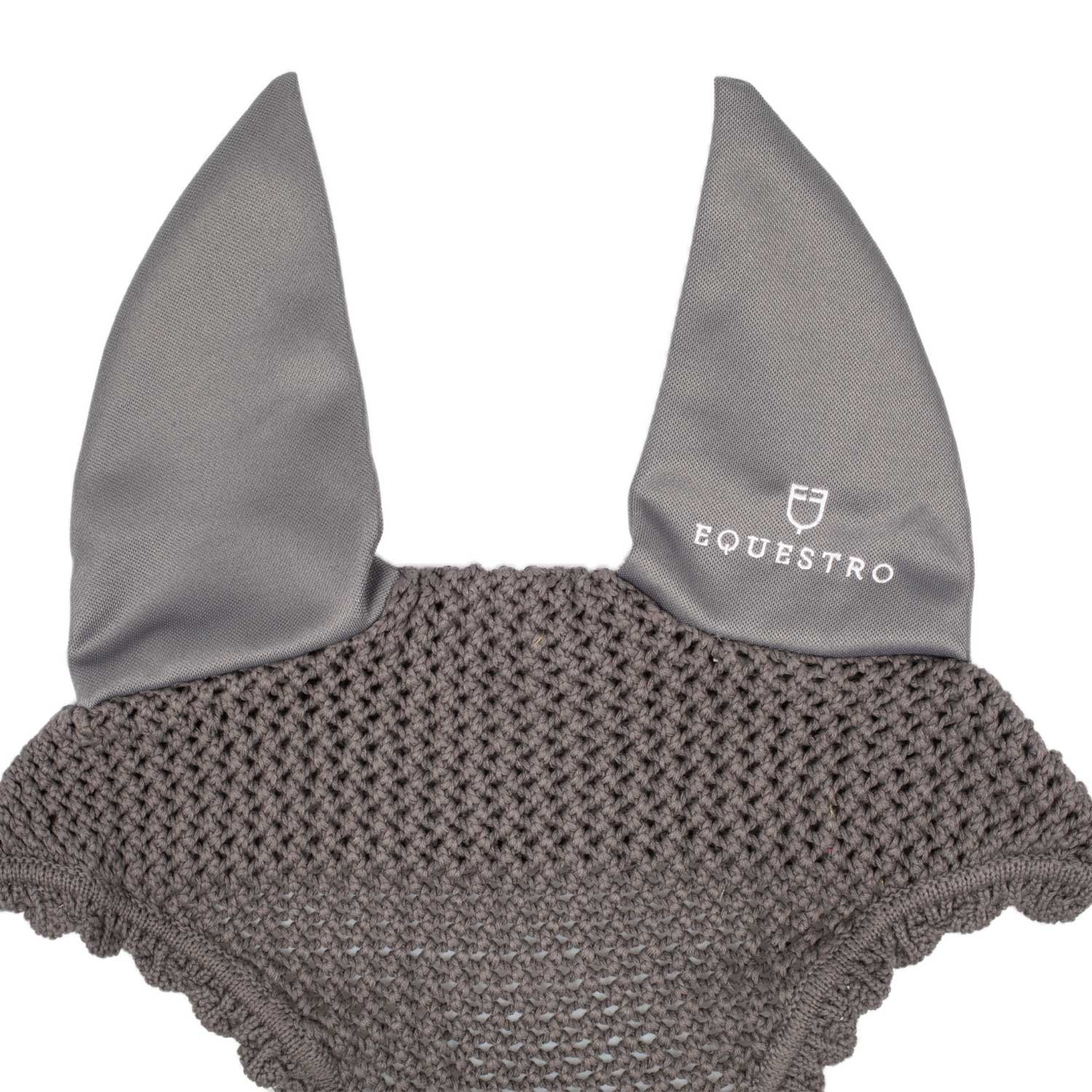 Gestrickte Fliegenhaube mit elastischen Ohren