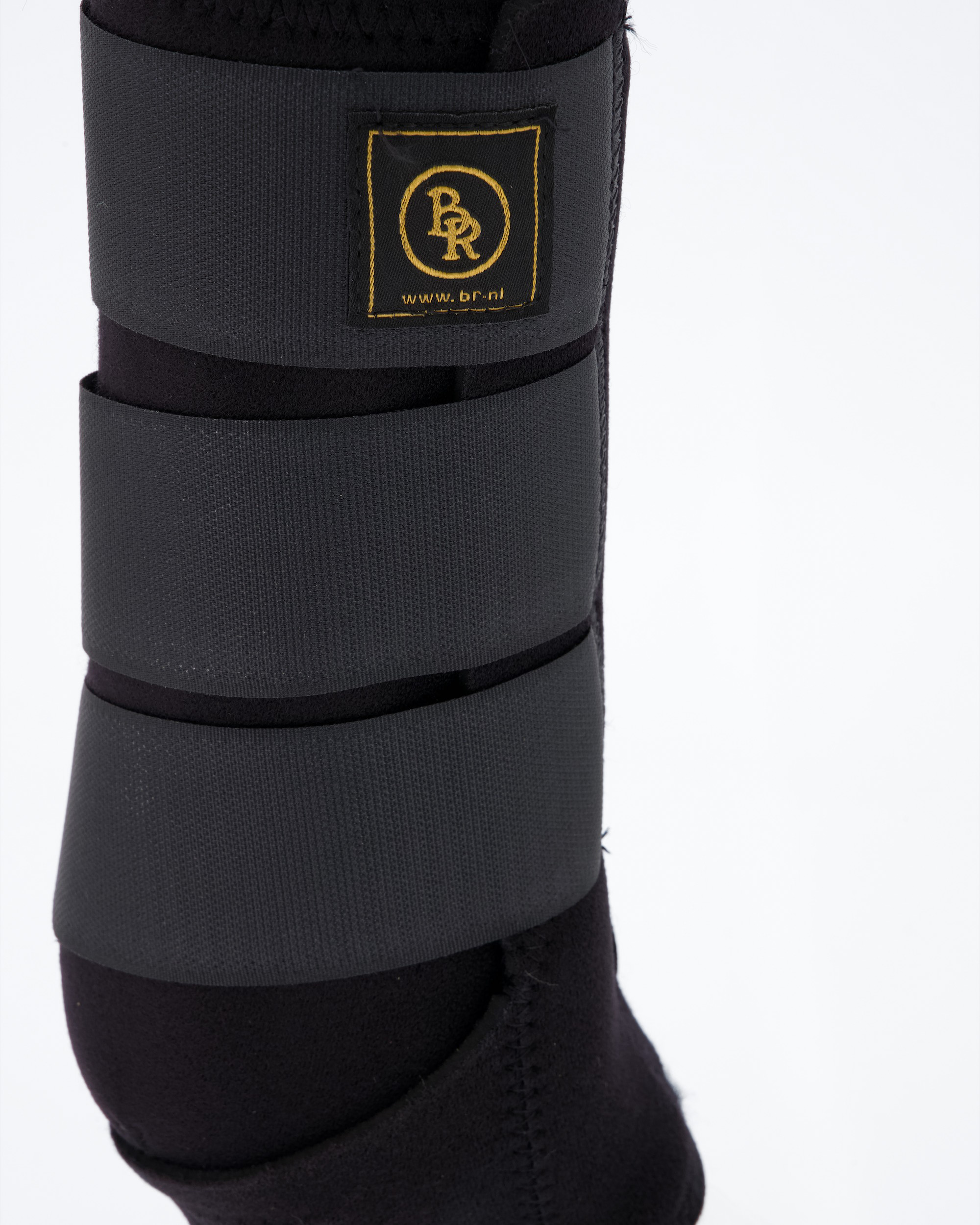 Neoprene gaiters in black