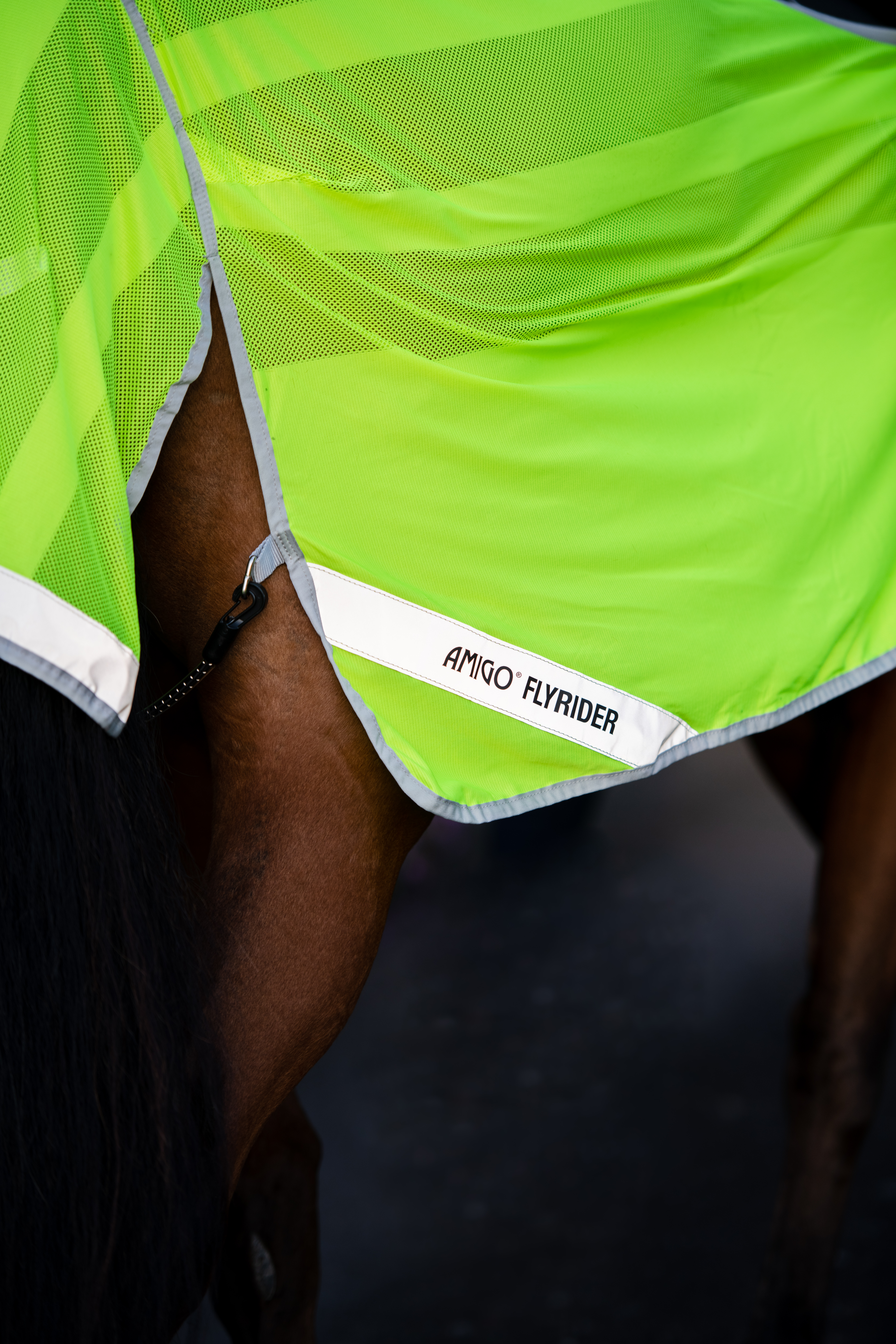 Riding rug Amigo Flyrider in Flourescent Yellow
