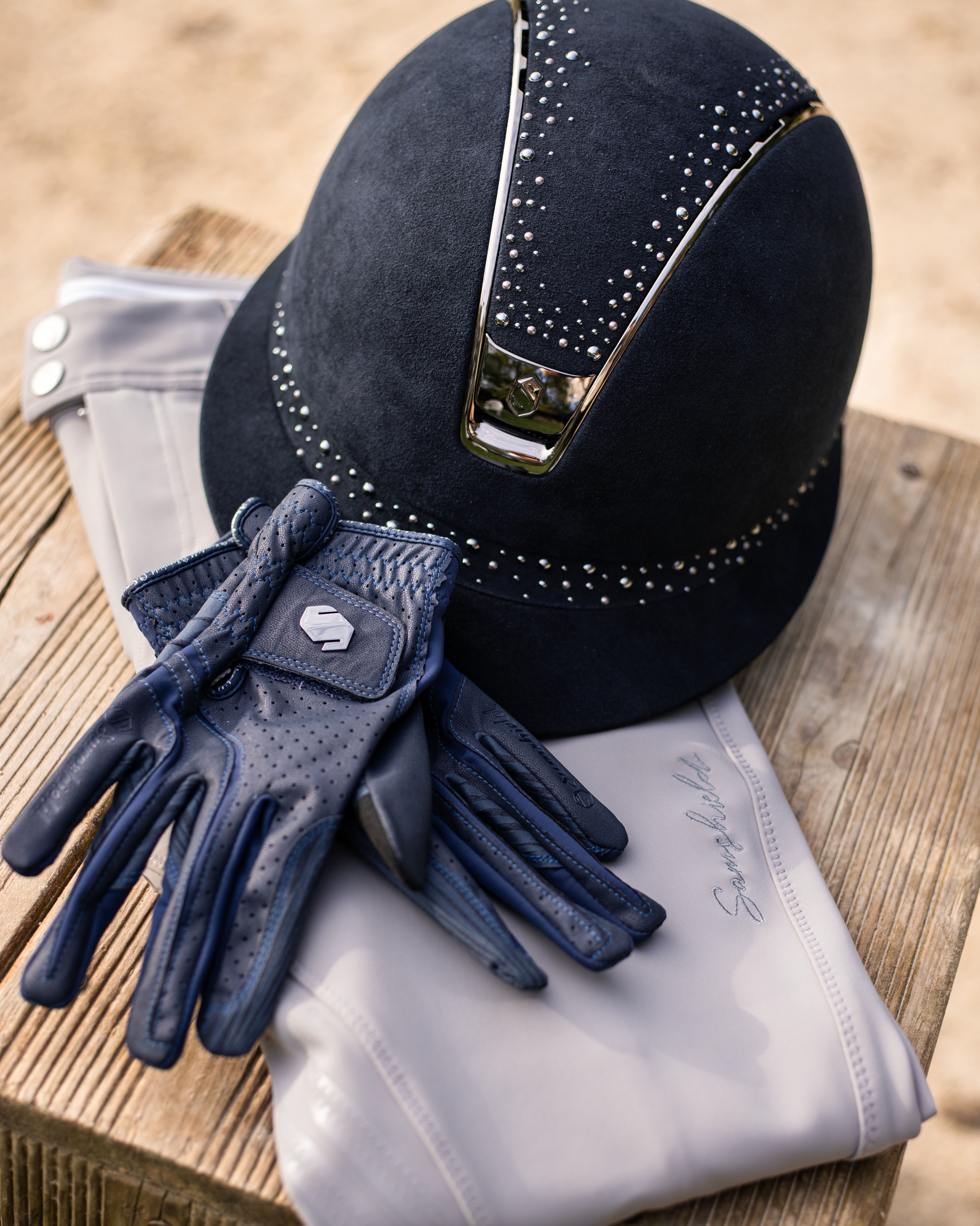Riding glove V-Skin Blason Black Chrome