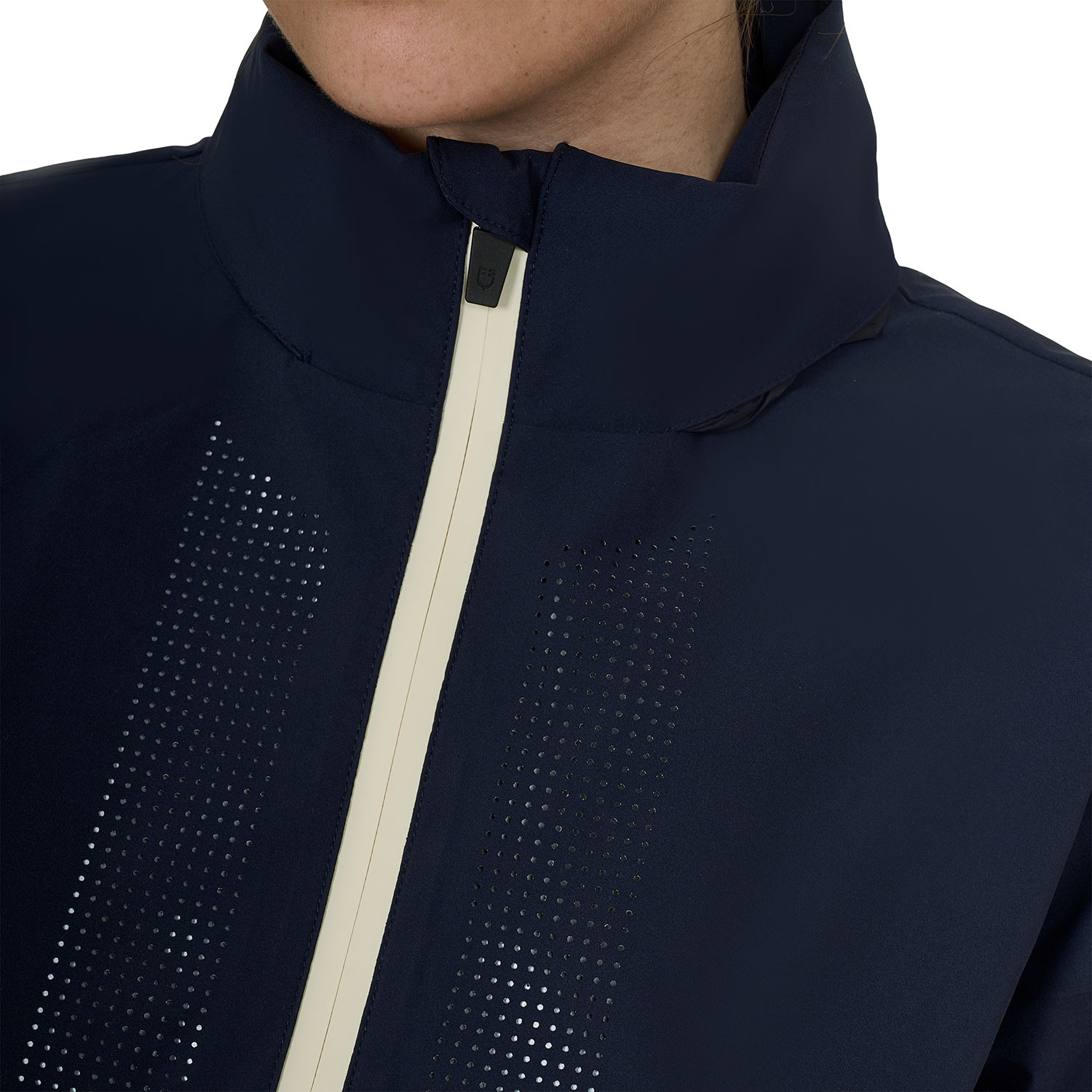 Softshelljacke für Damen mit Logo auf dem Rücken