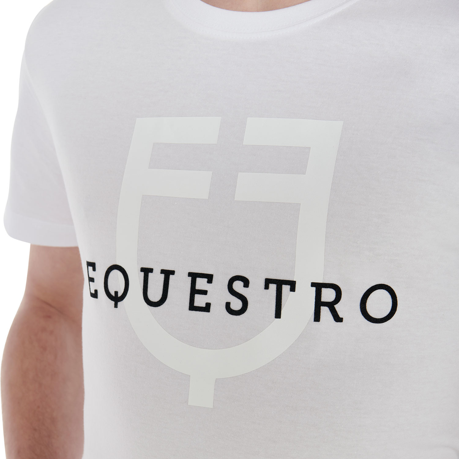Schmales Herren-T-Shirt mit Logo auf der Brust