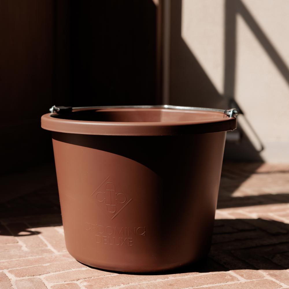 Water bucket
