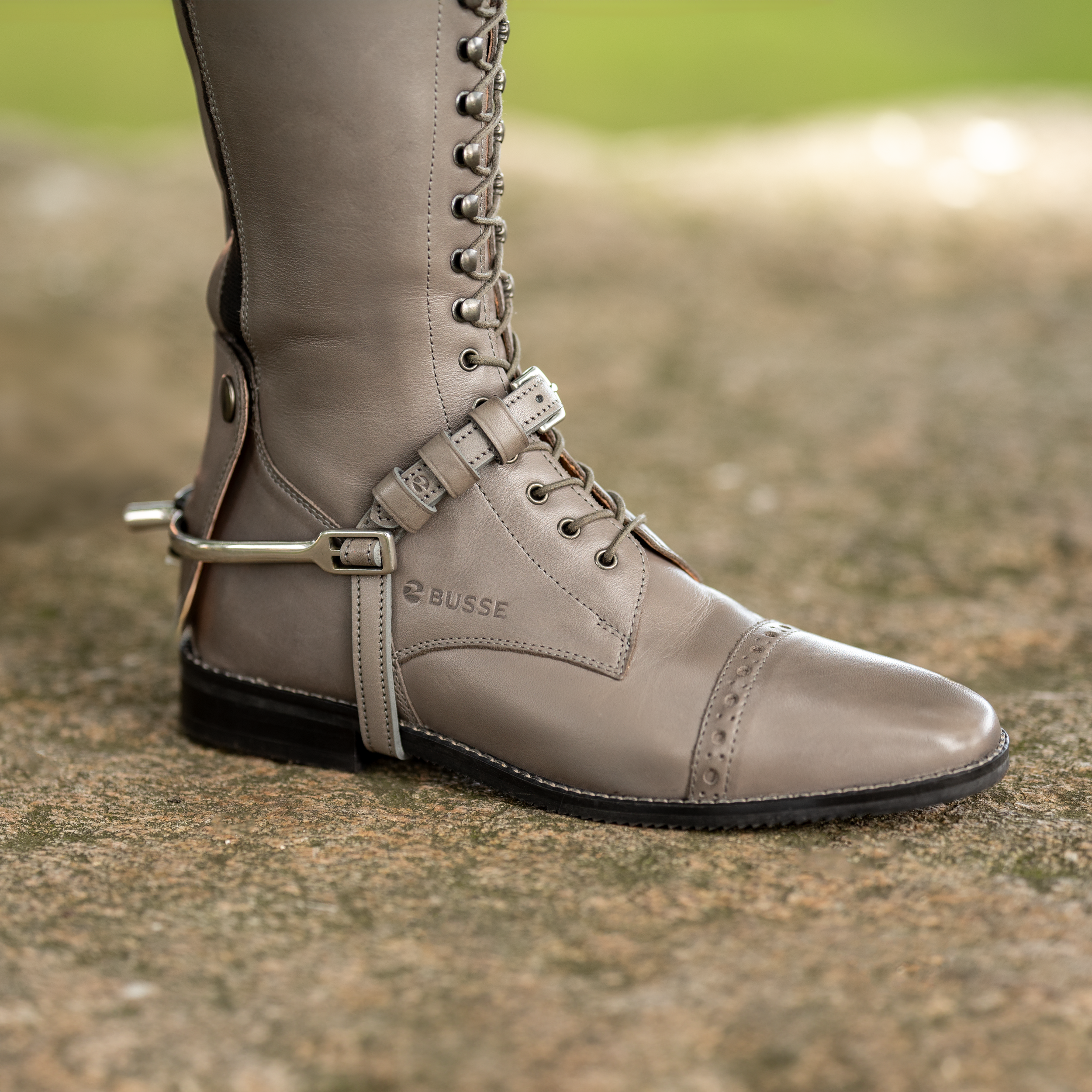 Spur straps LAVAL