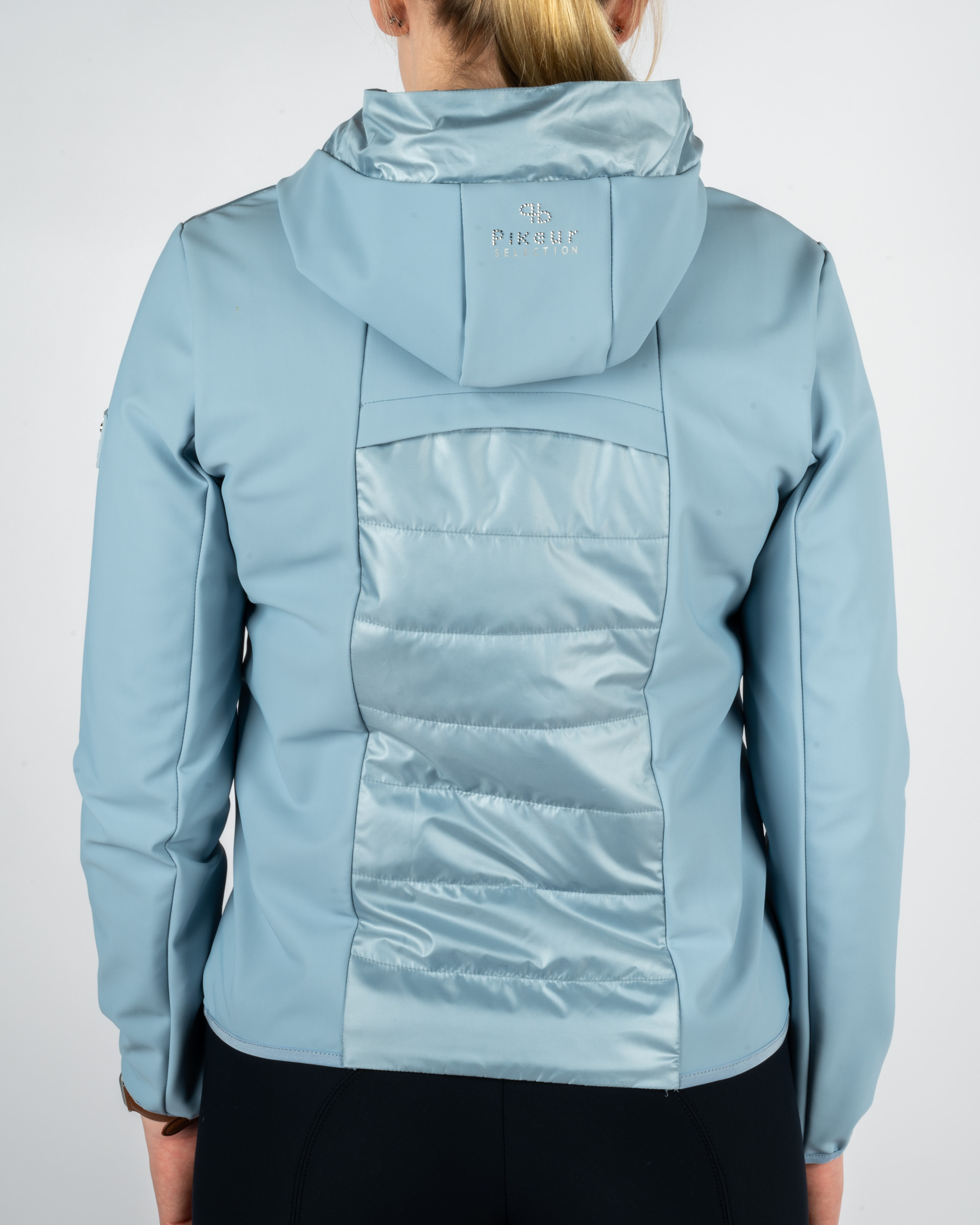 Hybrid jacket Selection
