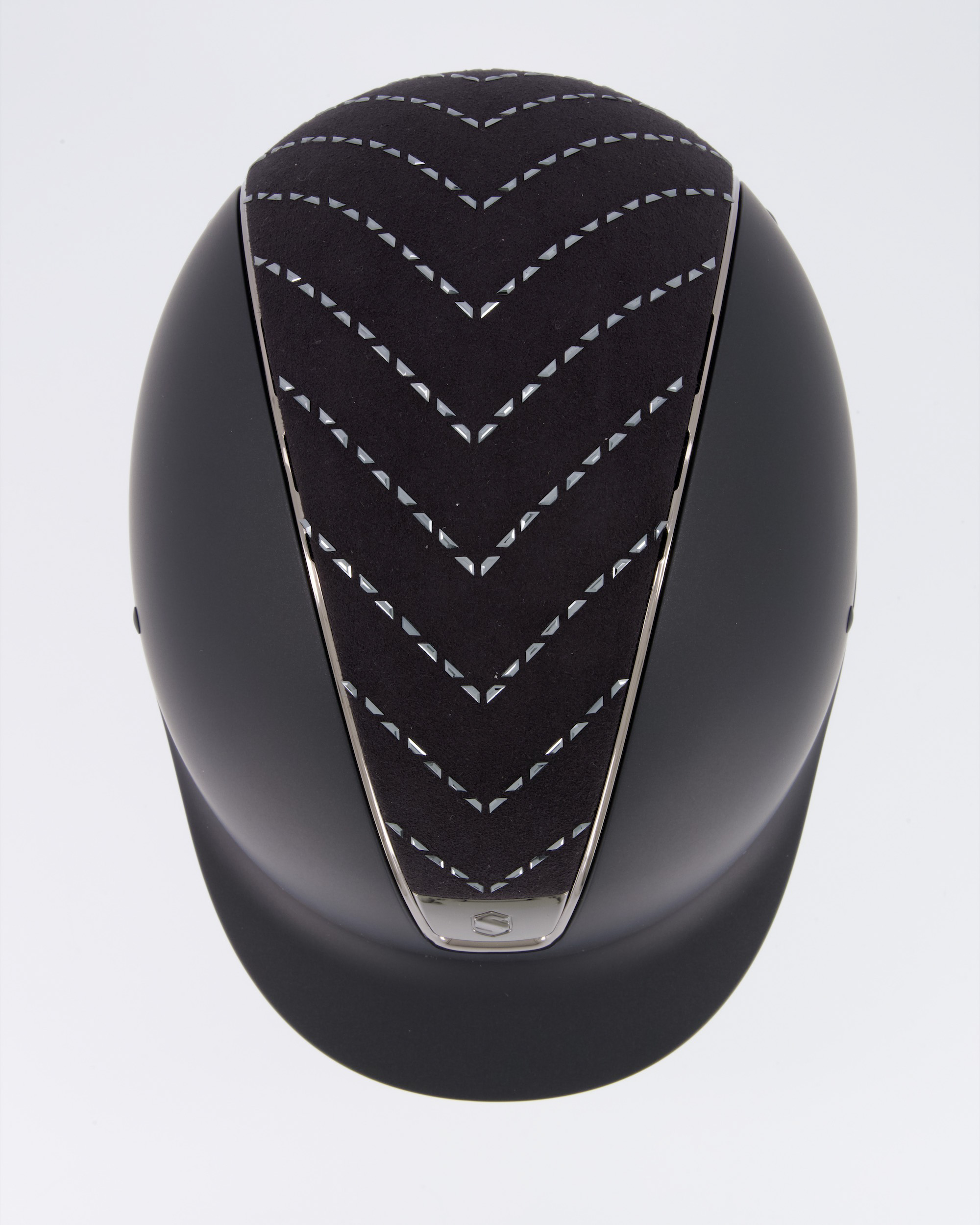 Riding helmet Shadowmatt Black, Top Chevron Black, Trim Black Chrome, Blason Black Chrome